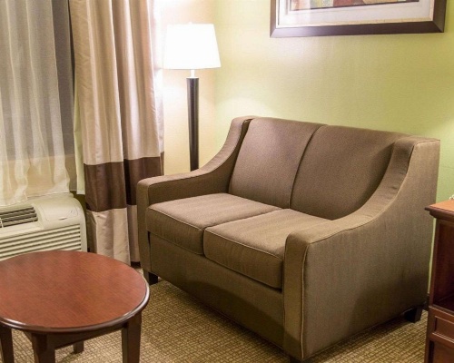 Comfort Inn Shreveport I-49 image 2